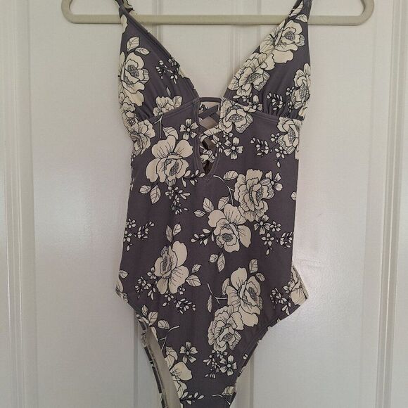 Adore Me One Piece Swimsuit L - Picture 1 of 4